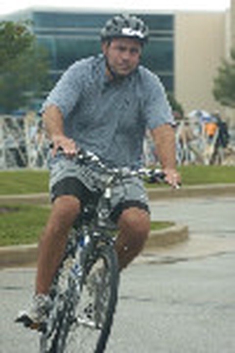 Trek 7100 mens hybrid